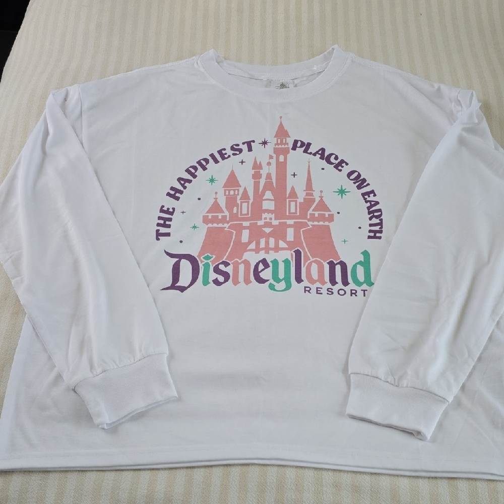Disneyland Resort "The Happiest Place On Earth" Castle T-Shirt.Size:XXL